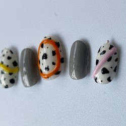 韓国ネイル うねうねネイル ネイルチップ ダルメシアン ピンク オレンジ 黄色 ネイルチップ ネイルシール Smiley Nail 通販 Creema クリーマ ハンドメイド 手作り クラフト作品の販売サイト