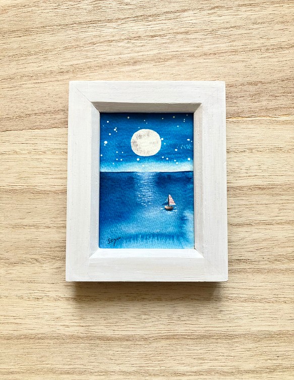 満月の夜の海 北欧水彩画イラスト ミニ額 月 星空 星 ヨット イラスト Marron125 通販 Creema クリーマ ハンドメイド 手作り クラフト作品の販売サイト
