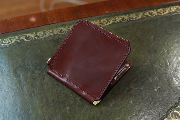 ホーウィン社シェルコードバン二つ折り財布