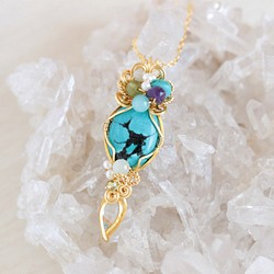 Turquoise & Gilalite-in-quartz necklace 第1張的照片
