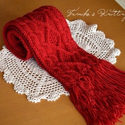メリノウール アラン模様の手編みマフラー 赤(ブライトレッド)