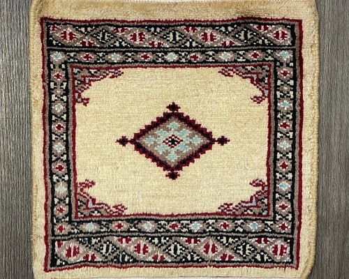 約角パキスタン手織り絨毯 ミニラグ ディスプレイにも