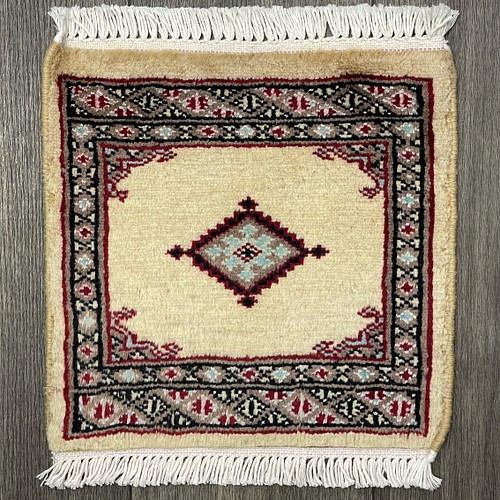 約30cm角パキスタン手織り絨毯 ミニラグ ディスプレイにも カーペット