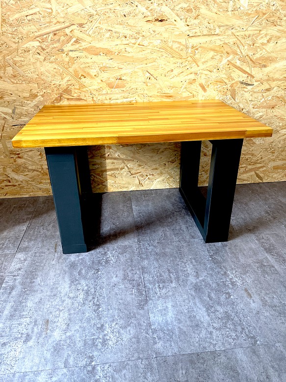 ローテーブル　テーブル　天然木　かわいい　おしゃれ　カフェ　北欧　コーヒーテーブル 1枚目の画像