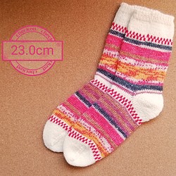 手編み靴下　お手入れ簡単　冷え性対策　OPAL   23.0cm  訳アリ品 1枚目の画像