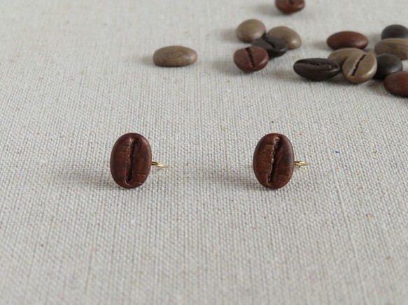 イヤリング　コーヒー豆　つぶ。焙煎浅め 1枚目の画像