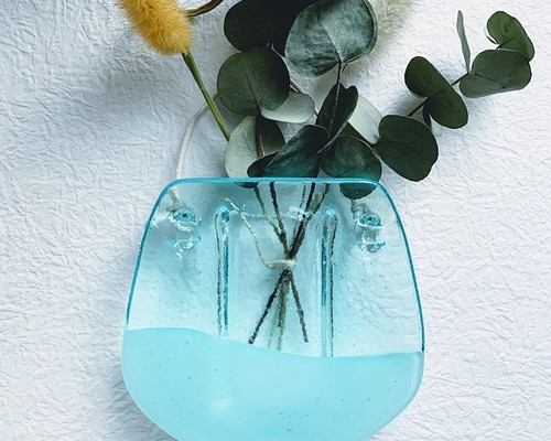 Wall art vase / 水面のアクアブルー ガラスの壁掛け花瓶