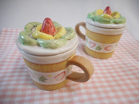 フルーツケーキなカップ 1枚目の画像