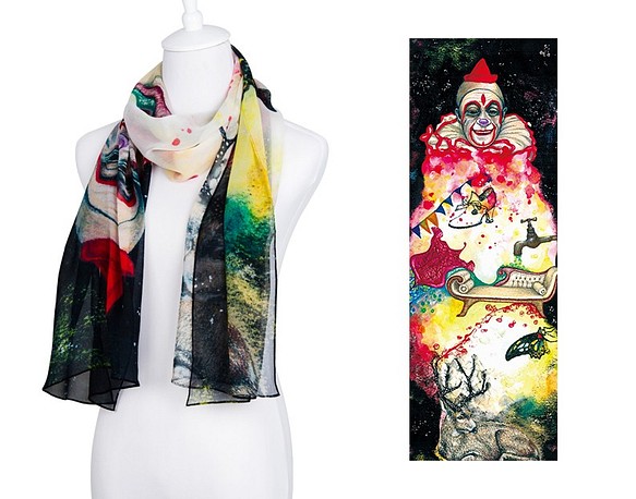 香港のアーティスト 芸術的手描きのピエロ 100％純粋なシルクシ長いスカーフ 1枚目の画像