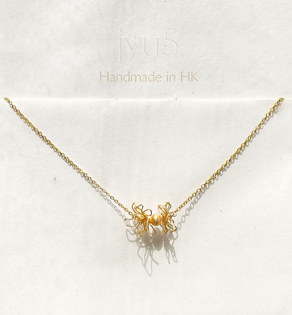金箔淡水珍珠造型花頸鍊 第1張的照片