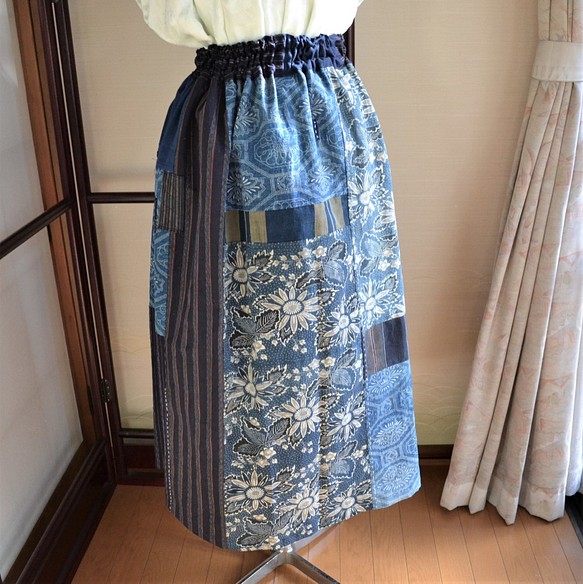 古布 木綿 藍色 型染からギャザースカート Ｊ-42 ロングスカート