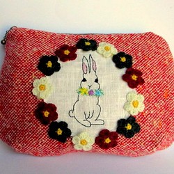 花花和兔子圖案亞麻材質萬用包＊Ｂ 第1張的照片