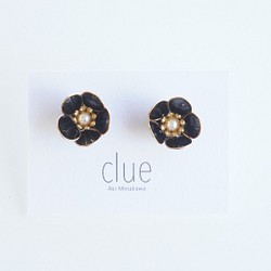 flower earrings & pierced 【受注製作】 1枚目の画像