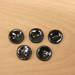 陶ボタン・黒天目釉（サイズ小・約18mm） 1枚目の画像