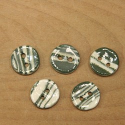 陶ボタン・緑白練込（サイズ小・約18mm） 1枚目の画像