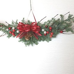 【一点もの】小枝とヒムロ杉のクリスマススワッグ 1枚目の画像