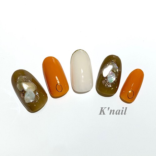 シェルネイル オレンジ ブラウン ホワイト ゴールド 夏 ネイルチップ ネイルシール K Nail 通販 Creema クリーマ ハンドメイド 手作り クラフト作品の販売サイト