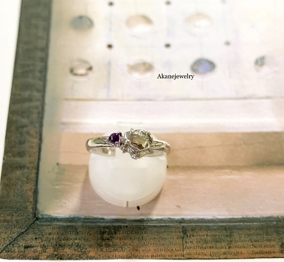 2月のカエル　アメシストと小さなカエルの指輪 1枚目の画像