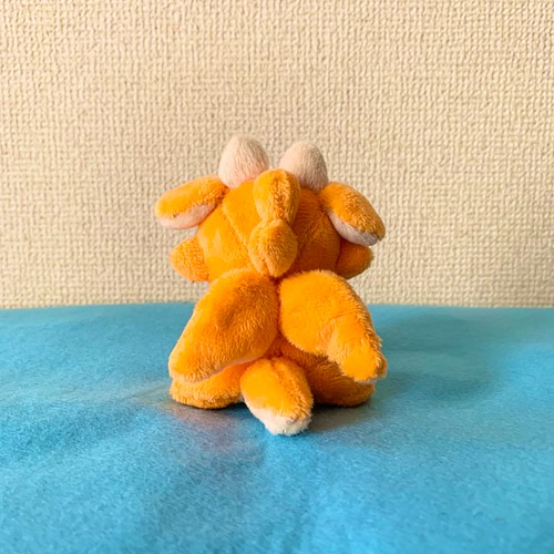 プチおすわりドラゴンのぬいぐるみ オレンジ ぬいぐるみ ざいんたぶ 通販 Creema クリーマ ハンドメイド 手作り クラフト作品の販売サイト