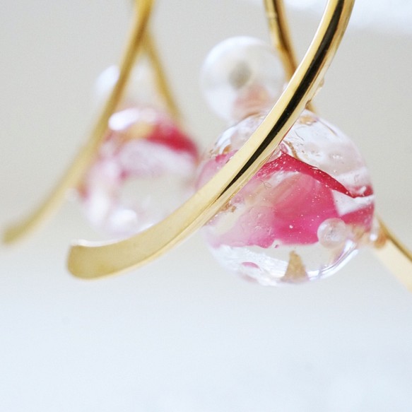 玫瑰花瓣和緞帶戒指耳環/耳環 第1張的照片