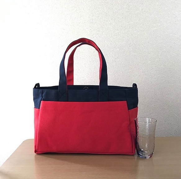 “箱子手提袋”橫向尺寸“海軍（紺）×紅色”帆布手提袋倉敷帆布8號[按訂單生產] 第1張的照片