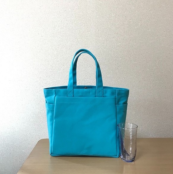 【訂購生產】“Box Tote”小號“Turquoise×Navy”帆布手提包Kurashiki Canvas No. 8 第1張的照片