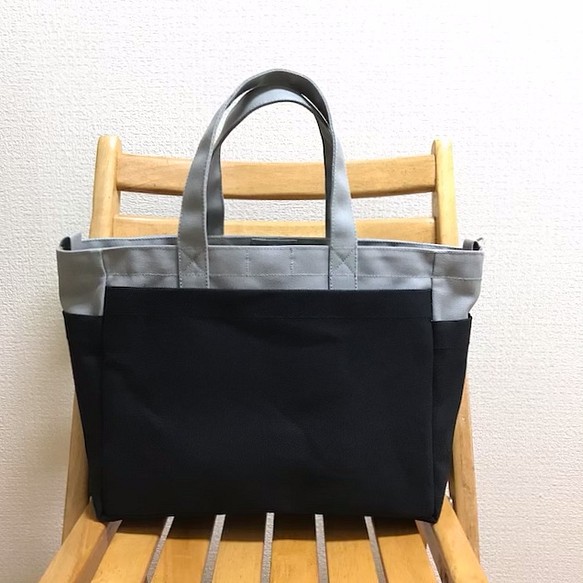“Box tote”通勤手提包“灰色x黑色（黑色）”帆布手提包Kurashiki帆布8 第1張的照片