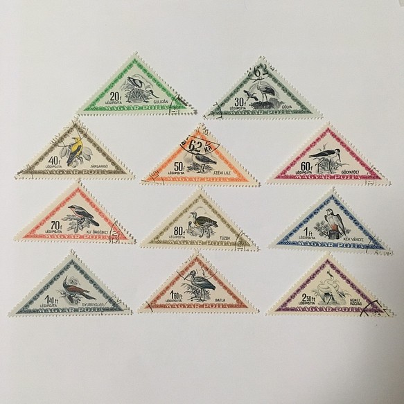 ハンガリー  鳥のデザインの航空郵便用切手11枚セット 使用済 1枚目の画像