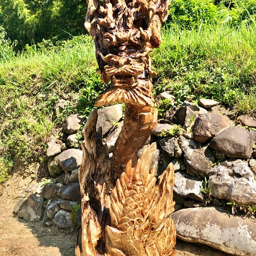 龍 チェーンソーアート作品 彫刻 木彫り 杉 置物 オブジェ 彫刻 彫哲 