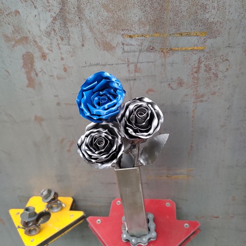 MetalRose【small】鉄の薔薇 フラワー・リース Re:rureCraft 通販 