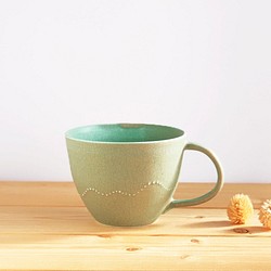マグカップ　青銅色　⋰⋱⋰⋱⋰⋱模様 1枚目の画像