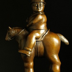 大型重量ブロンズ像　太い馬に乗る男子　38cm　大名品　インテリア家具　置物　彫刻　銅像　彫像　美術品フィギュア贈り物