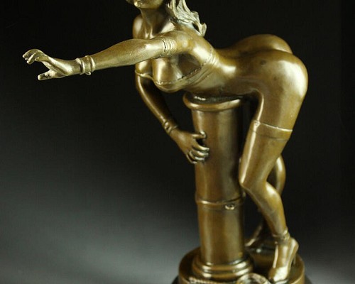 大型ブロンズ像 セクシーな裸女 数量限定　インテリア家具　置物　彫刻　銅像　彫像　美術品フィギュア贈り物 プレゼント