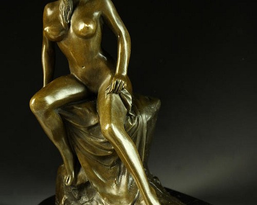 超人気ブロンズ像 座ってる裸少女 MILO 名品インテリア家具 置物 彫刻