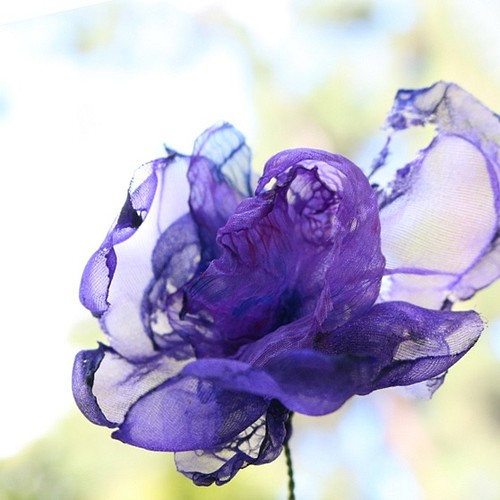 紫炎の花 カラフルオーガンジーのアートフラワー 造花 フラワー リース Kokoiro 通販 Creema クリーマ ハンドメイド 手作り クラフト作品の販売サイト