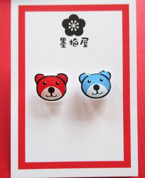 【銷售】熊耳環（紅×藍） 第1張的照片