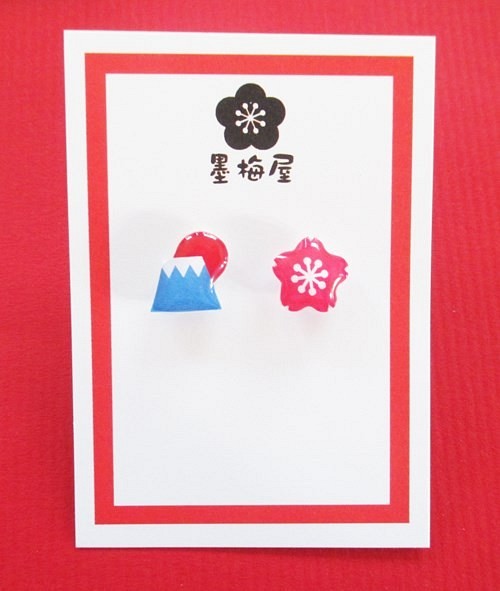 【樹脂穿孔】富士山和櫻花的耳環 第1張的照片