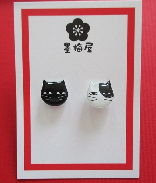 【樹脂穿孔】貓的穿孔 - 黑色和黑色 第1張的照片