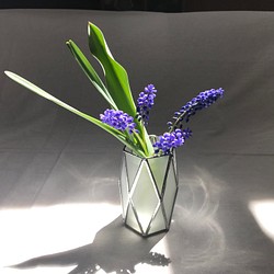 ステンドグラス　花瓶　d 1枚目の画像