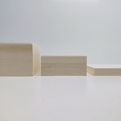 木箱正方形　浅型・深型２種（￥１５００） 1枚目の画像