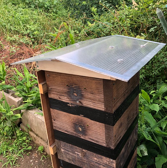 日本蜜蜂 重箱用巣箱台 持ち上げ機対応型 30cm用 - ペット用品