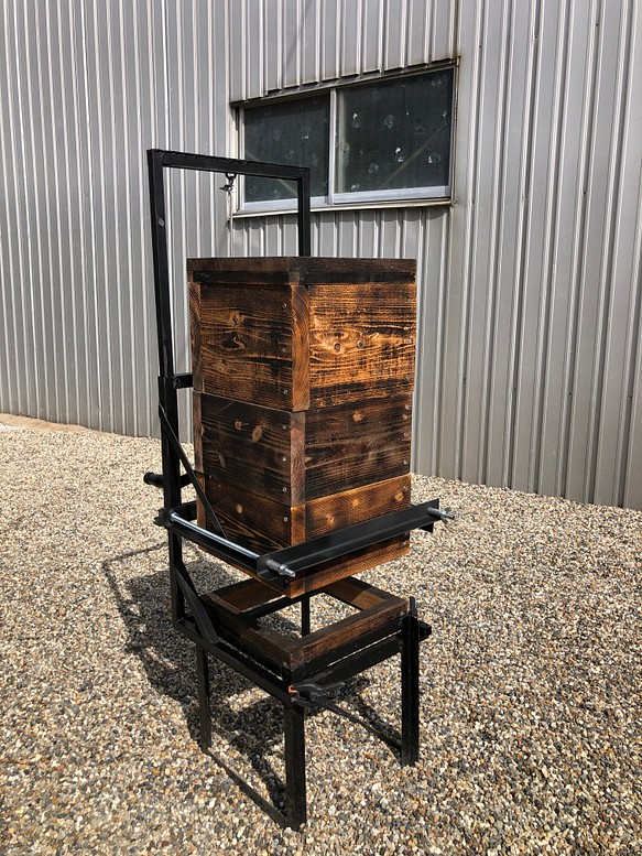 重箱式巣箱台２台 ニホンミツバチ スムシ暑さオオスズメバチ対策 鉄製 
