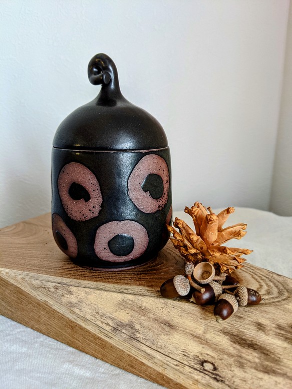陶器のキャンドルポット(ラベンダーの香り) 1枚目の画像