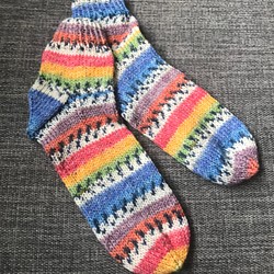 あったか手編みの靴下 1枚目の画像