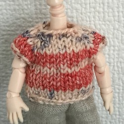 オビツ11macaron orangeの手編みのセーター 1枚目の画像