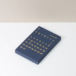 CLARA Calendar Refill 2022 Navy｜卓上カレンダー 1枚目の画像