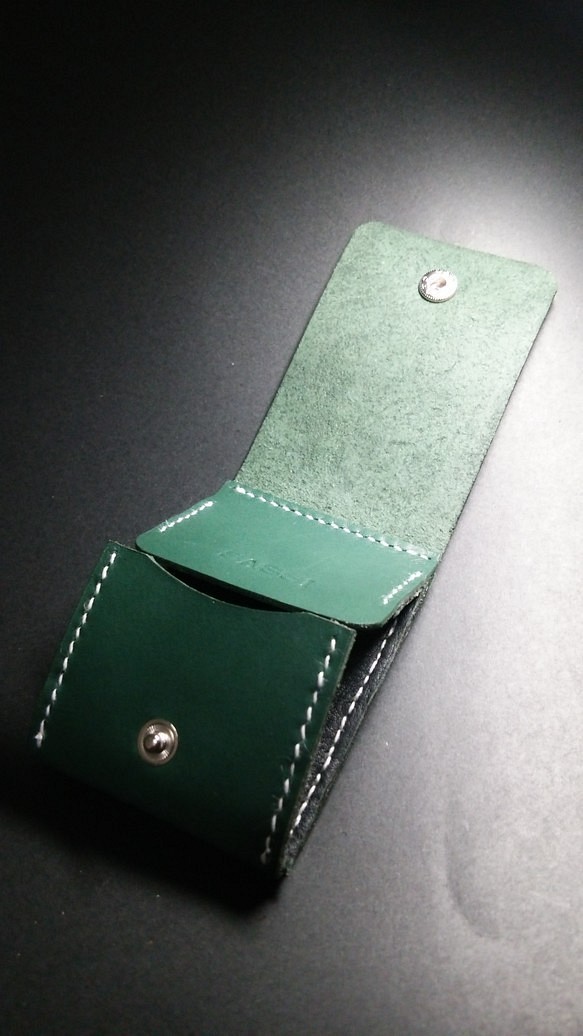 栃木レザー製カード&コインケース(抹茶) 1枚目の画像