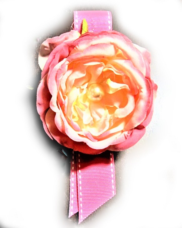 コサージュ ２WAY ヘアアセサリー ピンクオールドローズ ピンクリボン 桃色 花 アクセサリー ブローチ ブトニア 1枚目の画像