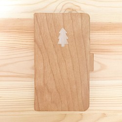 木のiPhoneケース(手帳型 / ウッド調) 1枚目の画像