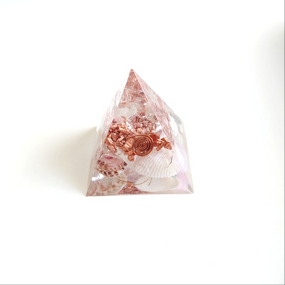 Sale ピラミッド オルゴナイト(水晶・中) 1枚目の画像